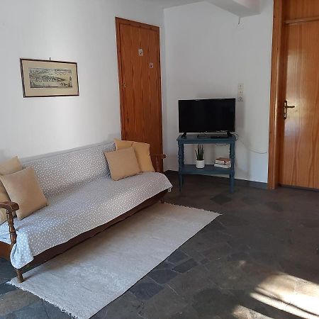 Σπίτι Σε Ελαιώνα, House In An Olive Grove Apartment Aria Ngoại thất bức ảnh